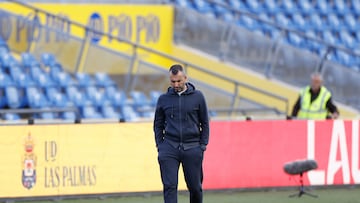 22/12/2024 FUTBOL PRIMERA DIVISION TEMPORADA 24/25 PARTIDO UD LAS PALMAS - ESPANYOL Diego Martinez