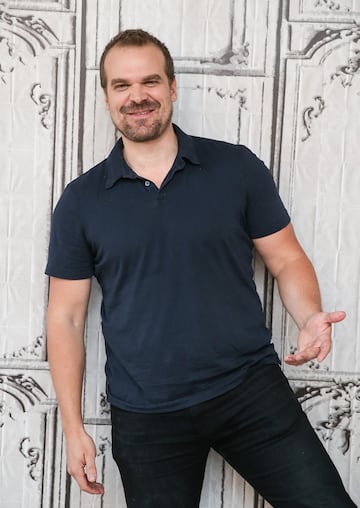 El actor que interpreta a Jim Hopper en 2016.