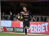 La operación millonaria que protagoniza Gonzalo Tapia en Brasil: la UC festeja