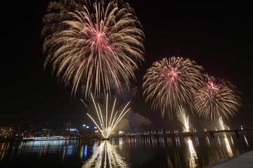 Fuegos artificiales en la capital de Costa de Marfil