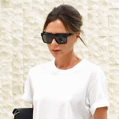 Victoria Beckham no levanta su línea de moda: 20 despidos y cierra su tienda estrella