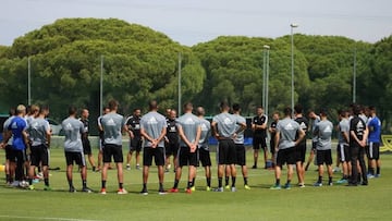 El Cádiz entrenó al llegar de Alcorcón