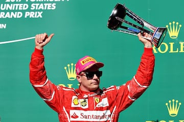 El último campeón del mundo con Ferrari supera la frontera de la centena de podios. Ganó 21 carreras, la última en Austin 2018. Su título (2007) queda lejos, pero aún le queda cuerda para rato. Puede renovar con Alfa Romeo y seguir corriendo pasados los 40 años para convertirse en el piloto con más grandes premios de siempre. 