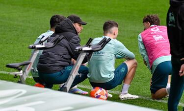 Jos¨¦ Alberto: ¡°Debe volver aquel Racing que met¨ªa miedo a cualquiera fuera de casa¡±
