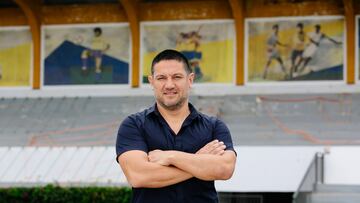 Turu Flores: “Cuando paso por el Insular se me ponen los pelos de punta”