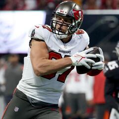 Rob Gronkowski will only play for the Buccaneers if he returns in 2022