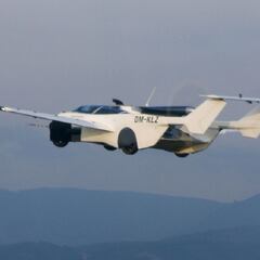 Un coche volador cubre 80 kilómetros