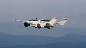 Un coche volador cubre 80 kil¨®metros