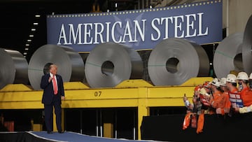 U.S. President Donald Trump gestures during a visit at U.S. Steel Corporation–Irvin Works in West Mifflin, Pennsylvania, U.S., May 30, 2025. REUTERS/Leah Millis