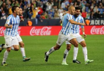 2-1. Amrabat celebra el segundo tanto.