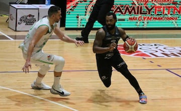 La victoria de Aguacateros sobre Fuerza Regia en el Juego 1 de las finales, en imágenes