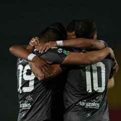 Once Caldas gana con gol de David Lemos y es líder