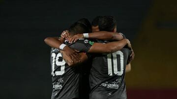 Once Caldas celebra la victoria