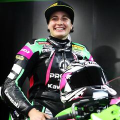 Ana Carrasco inicia la defensa del título en Supersport 300