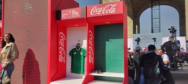 El trofeo de la Copa del Mundo llega a México para contagiar la pasión futbolera