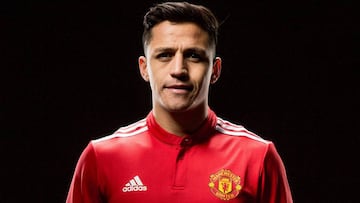 Alexis: "Estoy feliz de llegar al United y ser dirigido por Mourinho"
