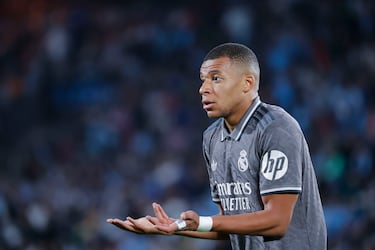 La anotación de Swedberg generó cierto desconcierto entre los jugadores del Madrid que tardaron nuevamente en meterse al partido.
EFE/Lavandeira