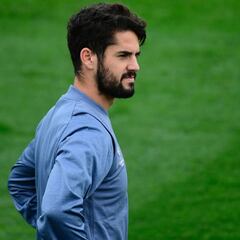 El Tottenham no olvida a Isco y ya piensa en su cesión en enero