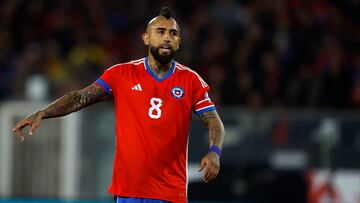 Futbol, Chile vs Colombia.
Segunda fecha, eliminatorias al mundial 2026.
El jugador de la seleccion chilena Arturo Vidal es fotografiado durante el partido de clasificacion al mundial 2026 contra Colombia disputado en el estadio Monumental de Santiago, Chile.
12/09/2023
Andres Pina/Photosport

Football, Chile vs Colombia.
2nd turn, 2026 World cup qualifiers.
Chile player Arturo Vidal is pictured during the 2026 World Cup qualifier match against Colombia held at the Monumental stadium in Santiago, Chile.
12/09/2023
Andres Pina/Photosport