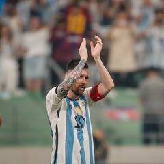 La razón por la que Messi podría jugar con el Barcelona en 2024