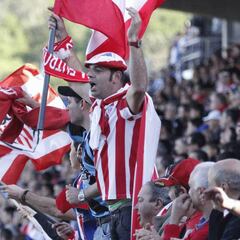 La afición del Lugo se moviliza en apoyo al equipo