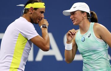 Iga Swiatek y Rafael Nadal.