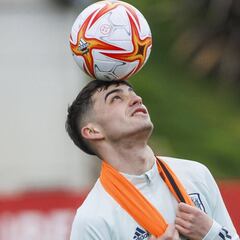 Pedri on Erling Haaland, LaLiga title race, Xavi and Luis Enrique