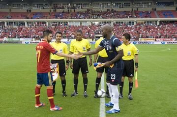 El 14 de noviembre de 2012 fue por primera vez capitán de la Selección, en un partido amistoso contra Panamá. 
 