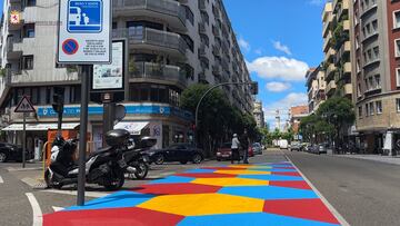 La nueva señal de tráfico ‘Beso y adiós’ que se está viendo en algunos municipios españoles