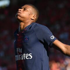 Mbappé se enfrenta a cinco partidos de suspensión