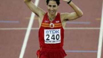 <b>MURCIANO DE BRONCE.</B> Nadie contaba con él, pero Molina realizó una carrera muy seria y consiguió una nueva medalla más para la marcha española.