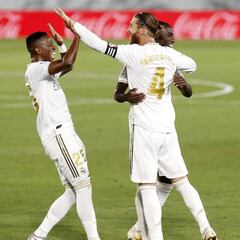 El Madrid gana, sigue líder y James se queda en la banca