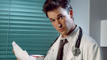 Netflix responde a ‘The Pitt’ con la legendaria serie que catapultó a George Clooney