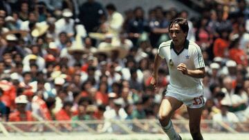 Selección Mexicana celebra 34 aniversario del gol anotado por Negrete
