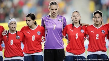 Fue una de las figuras en el Mundial Femenino Sub 20 del 2008 y desde ahí se volvió inamovible en la Roja.