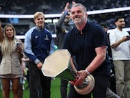 Tottenham Hotspur are currently in a crisis, and if results don’t turn around soon it could mean a historic relegation to a club that won the Europa League last year.