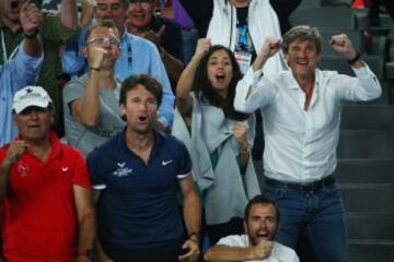 Xisca Perello, novia de Nadal, Toni Nadal y Carlos Moyá.