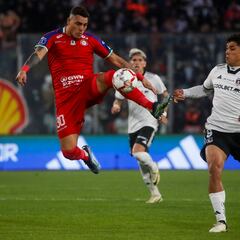 Escándalo en La Calera: duro encontrón entre un jugador y su DT