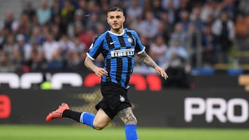 Icardi en route to Paris to sign for PSG on transfer deadline day