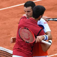Djokovic, a cuartos ante un Bautista que resistió más de 3h