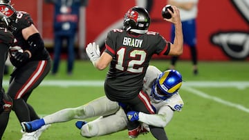 El SoFi Stadium se encuentra listo para uno de los grandes partidos de la semana. Tom Brady y los Buccaneers se medirán a Aaron Donald y la defensa de Rams.