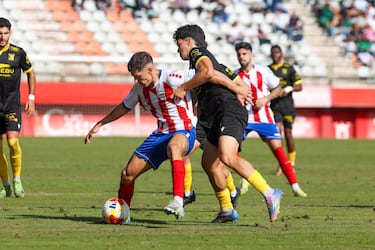 El Algeciras deja en la lona al Atlético Sanluqueño y a José Herrera