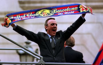 Antes de acceder a la presidencia el 23 de julio de 2000 Joan Gaspart fue vicepresidente del Club durante los 22 a?os de mandato de Josep Llu¨ªs N¨²?ez. A pesar de realizar una buena gesti¨®n social, los ¨¦xitos deportivos no llegaron y la situaci¨®n econ¨®mica se volvi¨® delicada, por lo que en febrero de 2003 Gaspart renunci¨® a la presidencia.