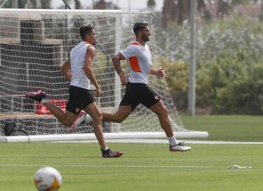 Bordalás aprieta el acelerador en la primera sesión en Oliva