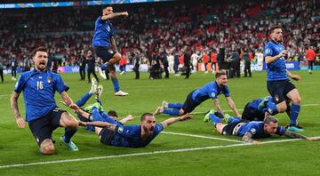 La selecci¨®n de Italia campeona de Europa.