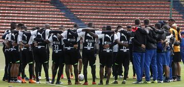 El Deportivo Independiente Medellín se prepara para el juego de ida de la semifinal de la Liga Águila I - 2018 ante el Deportes Tolima.