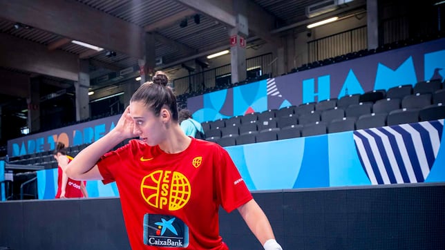 Raquel Carrera tendrá minutos ante Gran Bretaña