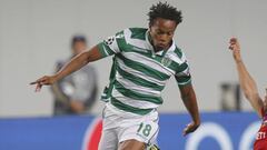 Atlético line up Peruvian winger André Carrillo