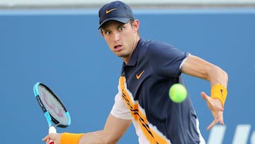 Nicolás Jarry luchó por más de tres horas ante John Isner en la segunda ronda del US Open.