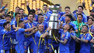 ¡Superbaile de la U a Colo Colo!